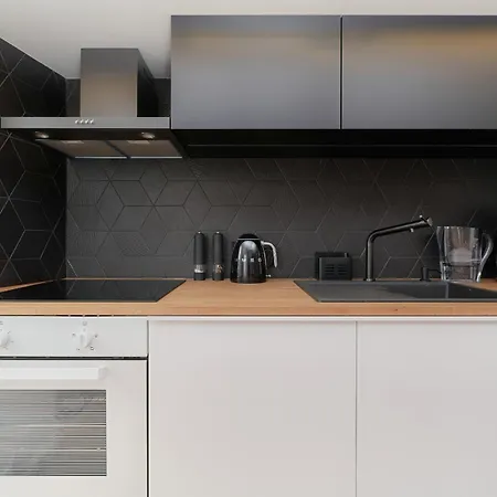 Two Level 2waters By Renters Wrocław