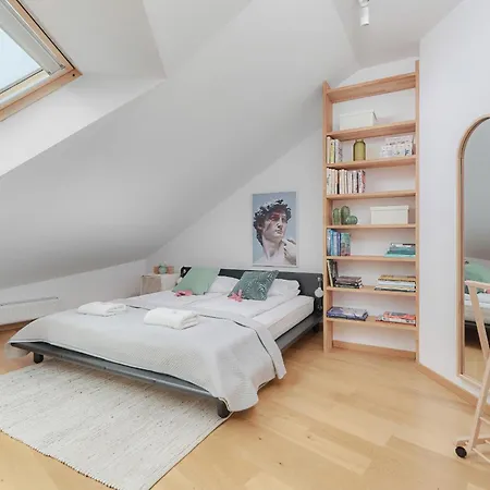 Two Level 2waters By Renters Breslavia