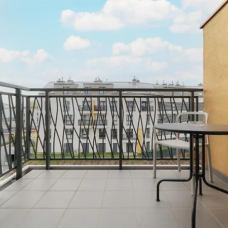 Two Level 2waters By Renters *