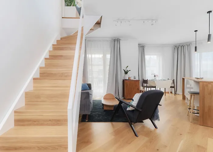 Two Level 2waters By Renters Apartmán